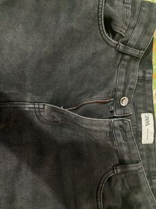 ZARA BAGGY JEANS