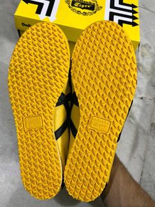 ONITSUKA TIGER MEXICO 66 YELLOW BLACK SNEAKERS 7.5