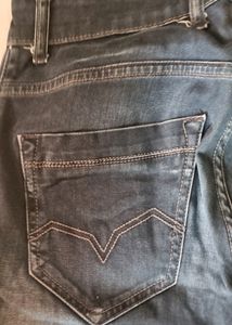 Mens - Size 30 - BRANDED - Wert Jeans