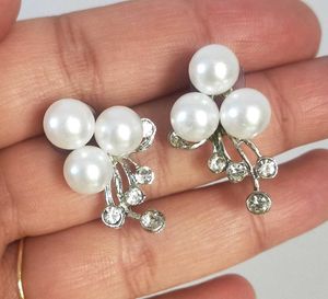 Pearl Floral Earrings
