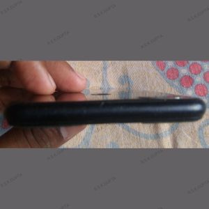 Realme 2 (Diamond Black, 3GB RAM 32GB ROM/Storage)
