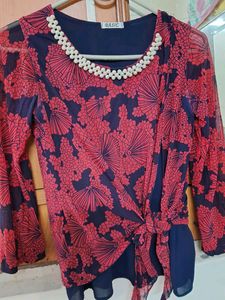 Red &amp; Blue Top With Net Sleeves