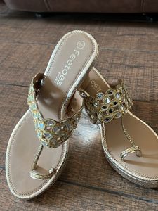Ethnic - Festive Wedges