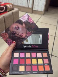Eyeshadow Palette
