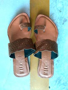 Kolhapuri Style Chappal