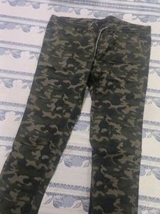 Camo Print Joggers , Military Style