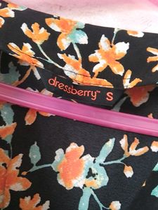Dressberry Stylish Girls Vaccy Black Top