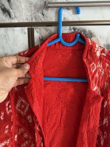 Emroidered design Pullover jacket