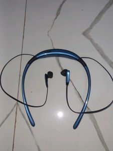Bluetooth Headphones (Not Working Need repairing )