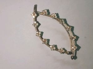 4 sets of earings, A braislate , 2 stone bangles