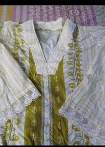 Elegant 3 Pcs Pakistani Set