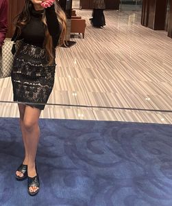 Nude  Lining Lace Pencil Skirt