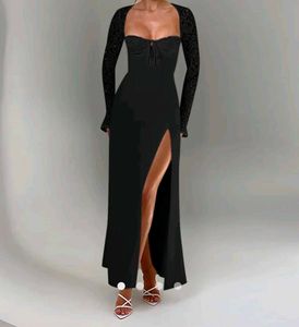 Elegant Black Maxi Dress