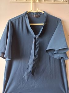 Collar Top
