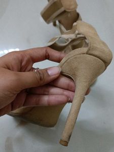 Chic Beige Heels