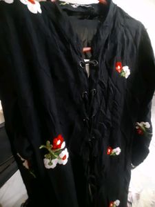 Black Fashionable New Kurti