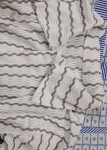 Textured White &amp; Lavender Striped Collared Shirt