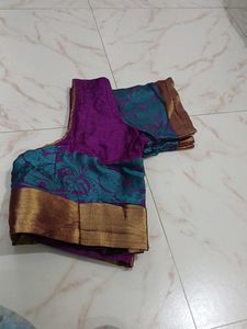 Beatiful Saree With Jeri Border
