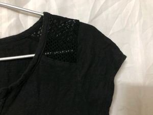Black Short sleeve Top