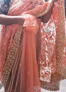 🧡Net Saree With Beautiful Embroidery Design