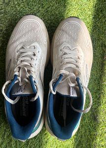 Red Tape Sports Shoes