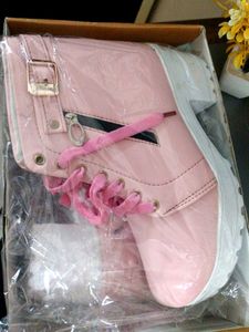 BABY Pink SHOES FOR GIRL