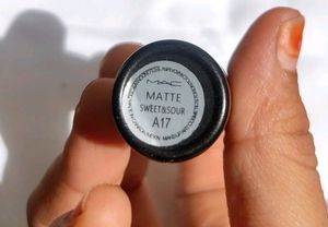 ❗Mac Sweet &amp; Sour Lipstick❗