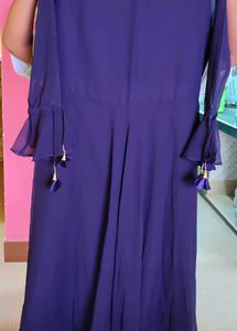 Beautiful Navy Blue 💙 Colour Gown