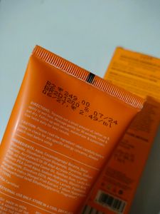 Dot &amp; Key Detan Mango Sunscreen &amp; Face Wash Combo
