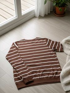 Striped Long Sleeve T-Shirt for men (L) size