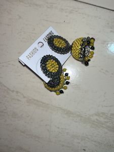 Earings