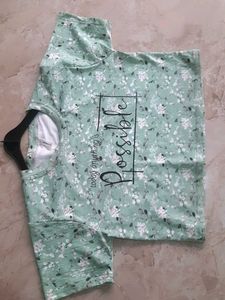 New Short Top With half Sleeves. Unused.