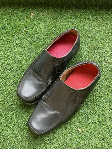 Black Leather Slip-On Dress Shoes