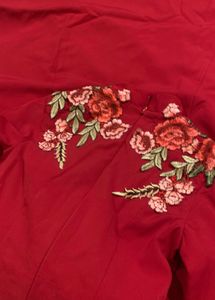 Red Floral Embroidered gown💖🎀