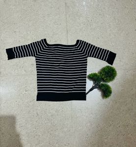Black Trendy Top