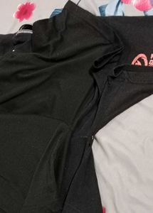 Assorted Men&#39;s Shorts and tshirts