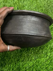 Vintage Black Mud Cooking Pot New