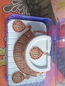 Very Beautiful And Elegant Jwellery Set