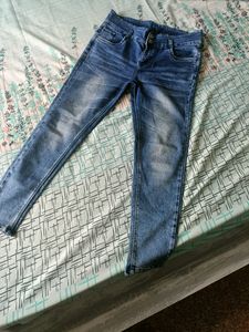 Women Dark Blue Jeans Trends