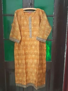 Two Kurtas Biba Red Fashor Musturd