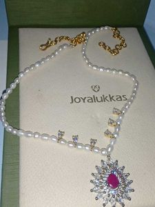 Pearl Necklace