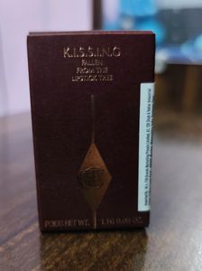 Charlotte Tillbury K.I.S.S.I.N.G Lipstick..