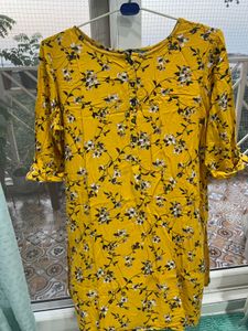 AVAASA Floral Print Kurti
