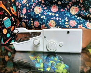 Sewing Machine - Handheld