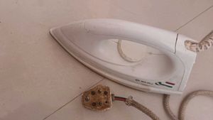 Bajaj Dx7 Dry Iron Gold Plated
