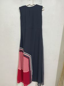 Chic Sleeveless Maxi Dress