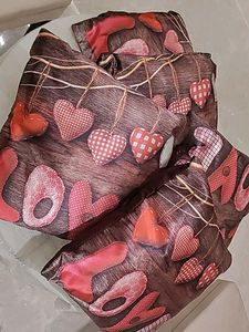 5 Cushions With Covers