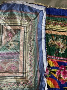 Vintage Floral Print Dupatta