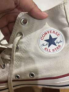 ⭐️CONVERSE Chuck Taylor ⭐️