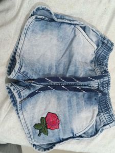Denim Rose Patch Shorts